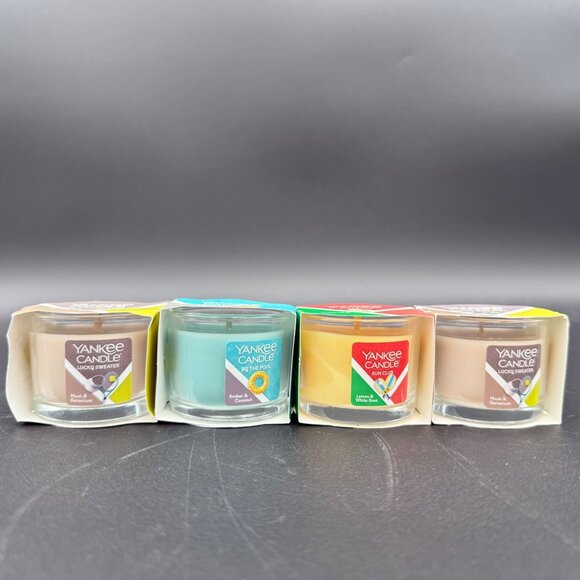 Yankee Candle Gift Set Of 4 Mini Scented Candles In Lucky Sweater By The Pool & - Picture 1 of 3